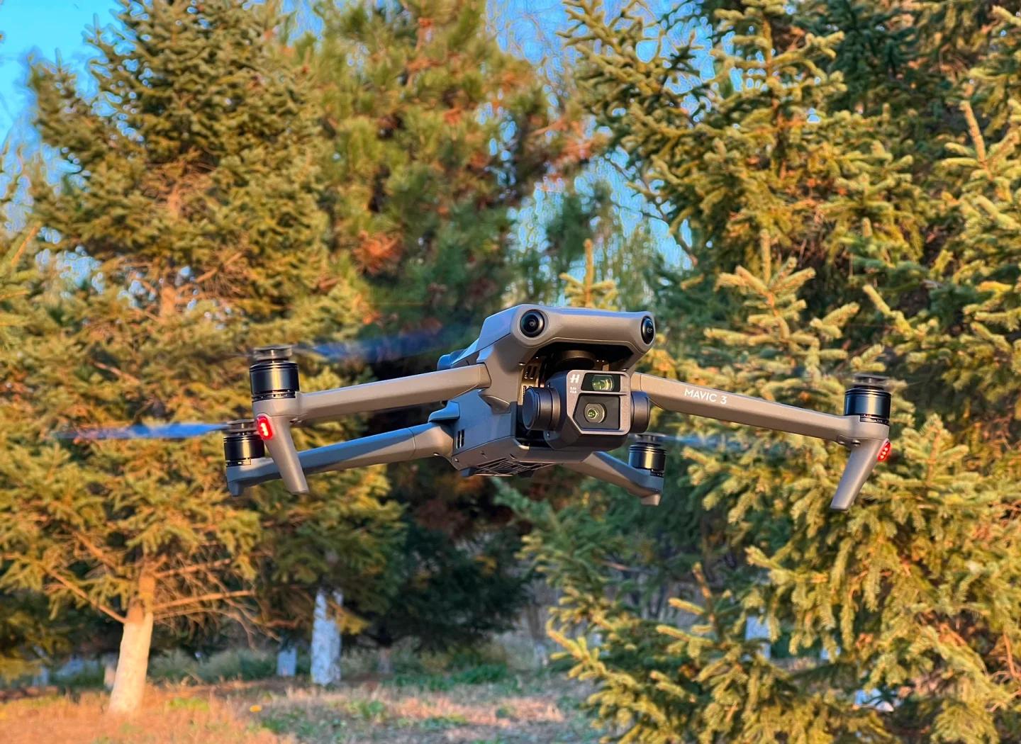 大疆无人机Mavic 3
